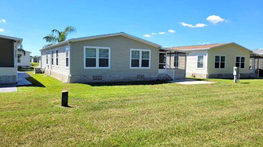 252 Siberian Cypress Circle a Winter Haven, FL Mobile or Manufactured Home for Sale